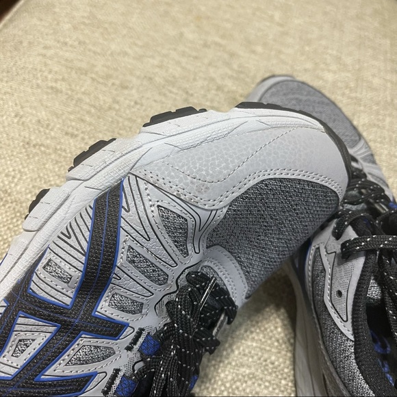 Men oasis’s  gel venture running shoes Size 8 1/2 - Picture 5 of 17